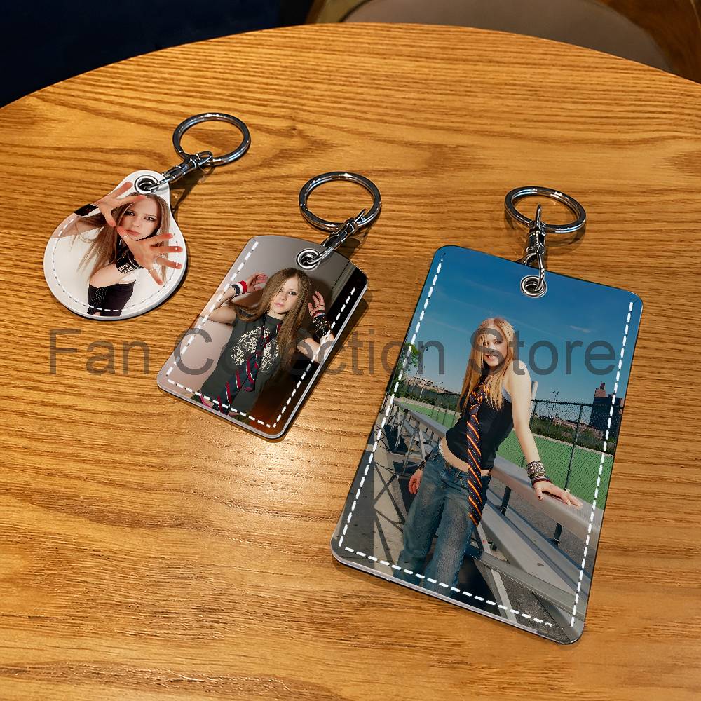 Singer A-Avril Holder Keychain - Leather Work Is review and price